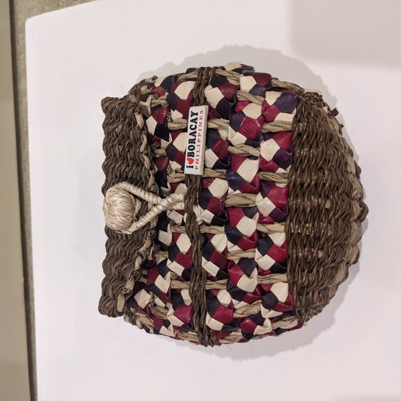 Bohemian Style Handmade Straw Knit Purse - Picture 4 of 5